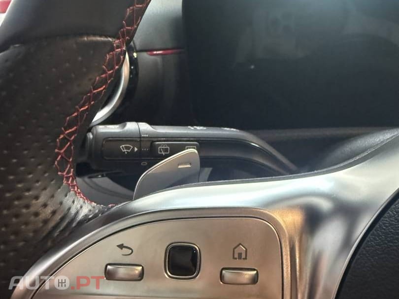 Mercedes-Benz A 250 e 8G-DCT AMG Line