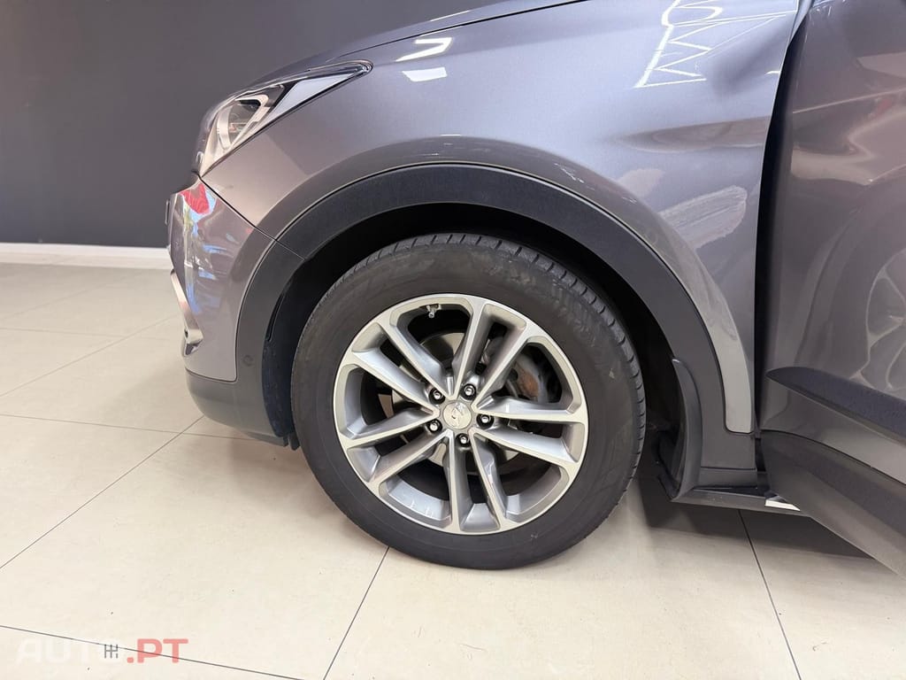 Hyundai Santa Fe 2.2 CRDi Premium 4WD Aut.