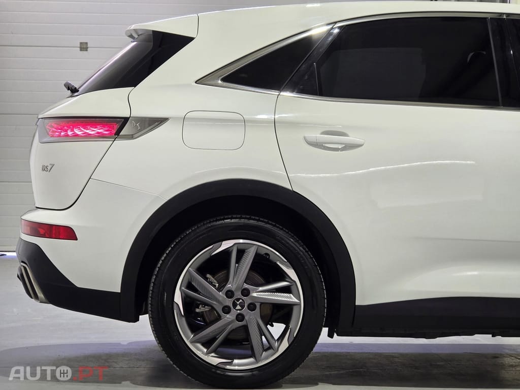 DS DS7 Crossback E-Tense Bastille+ EAT8