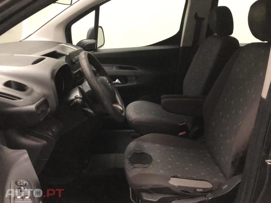 Citroen Berlingo 1.5 BlueHDi XL Feel EAT8