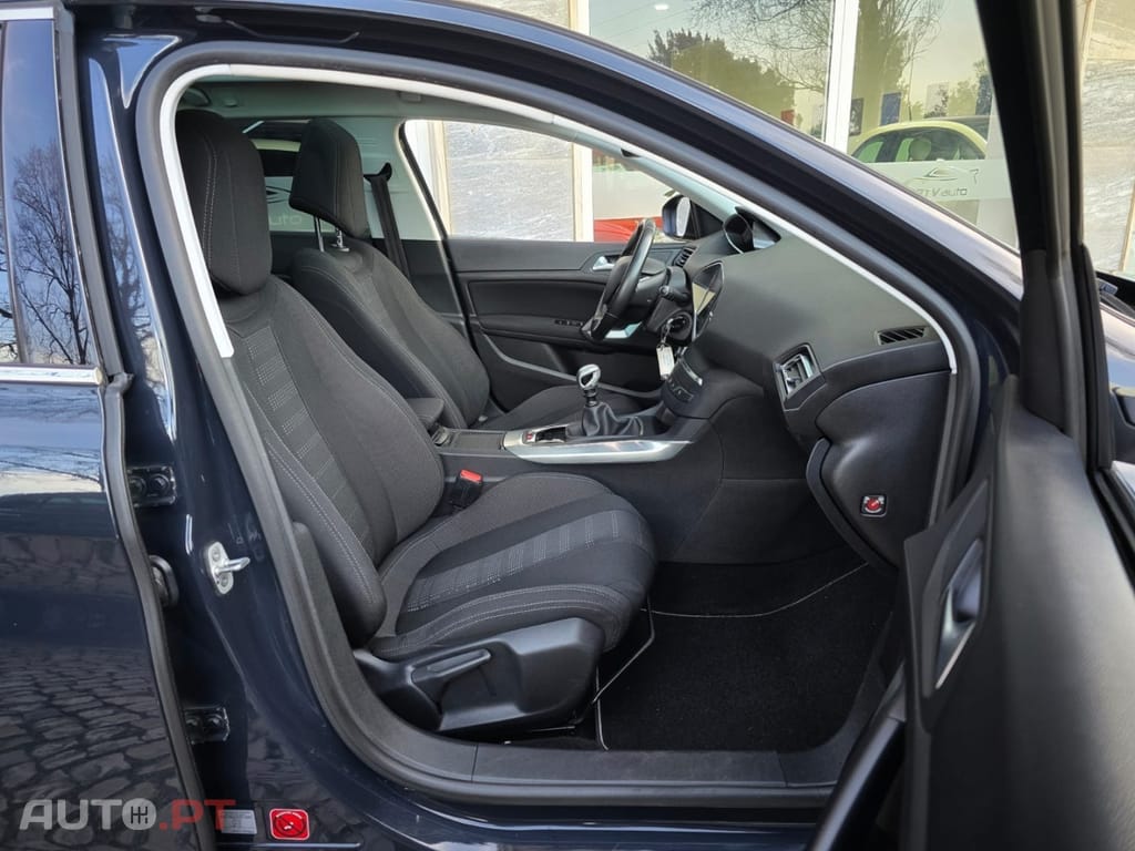 Peugeot 308 SW 1.6 BlueHDi Allure