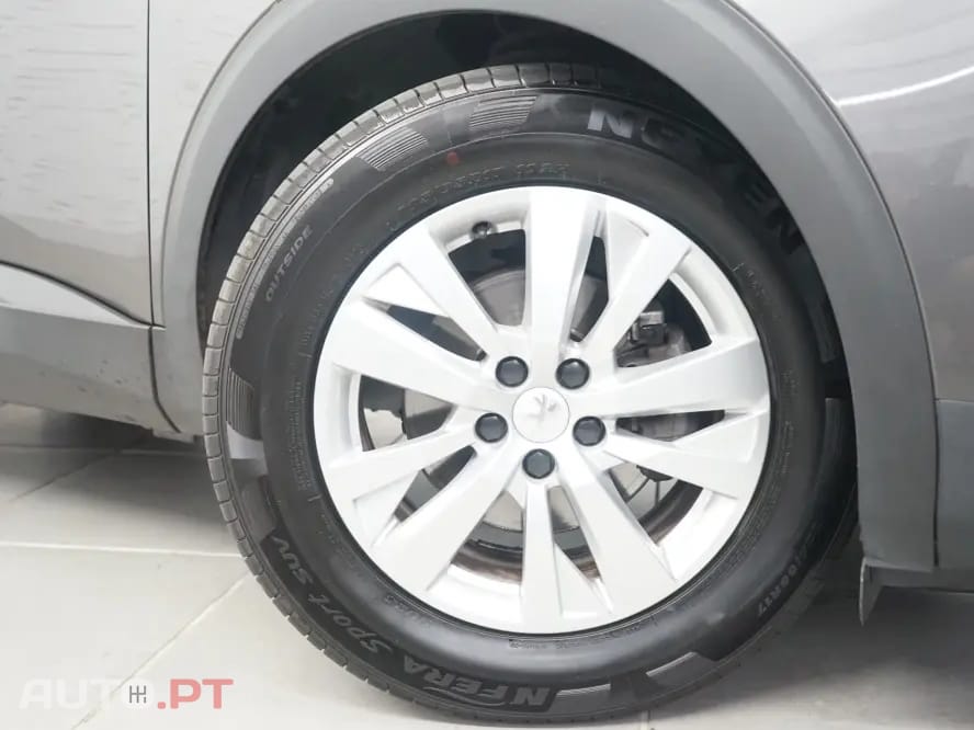 Peugeot 3008 1.5 BlueHDi Allure