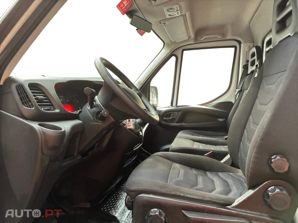 Iveco Daily 2.3 35C14 22m3