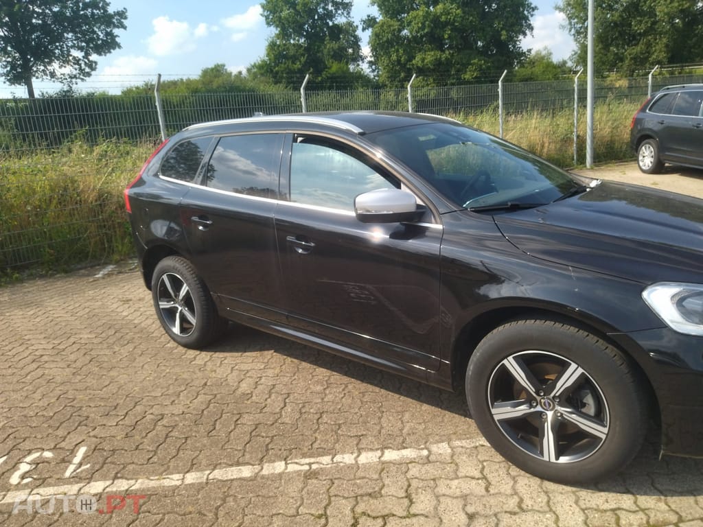 Volvo XC60 2.0 D4 R-Design Geartronic
