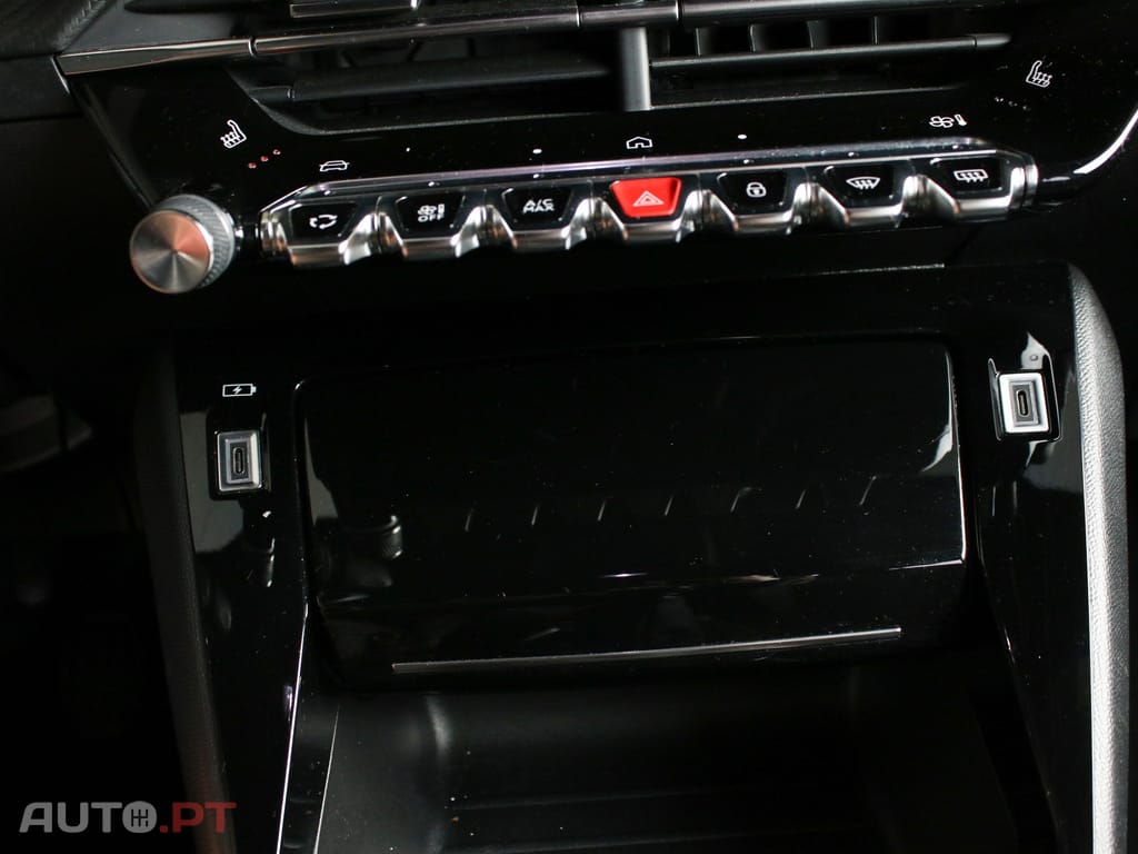 Peugeot 2008 1.2 PureTech Allure