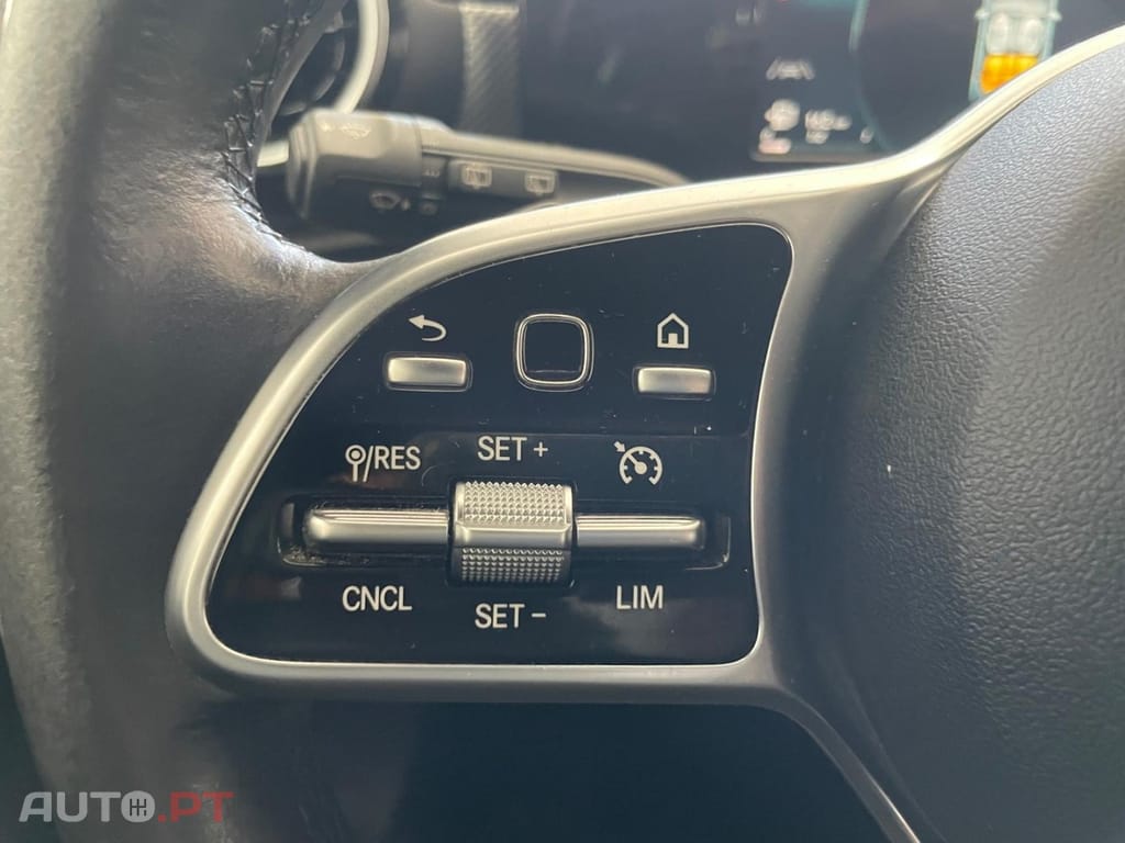 Mercedes-Benz CLA 180 d Shooting Brake Business Solutions Aut.