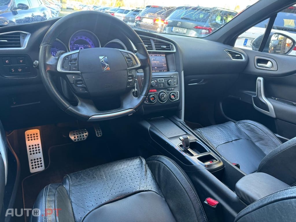 Citroen DS4 1.6 e-HDi So Chic CMP6
