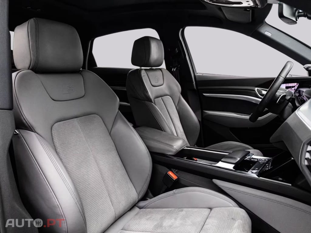 Audi E-Tron 55 Quattro S LINE I.V.A DEDUTIVEL 