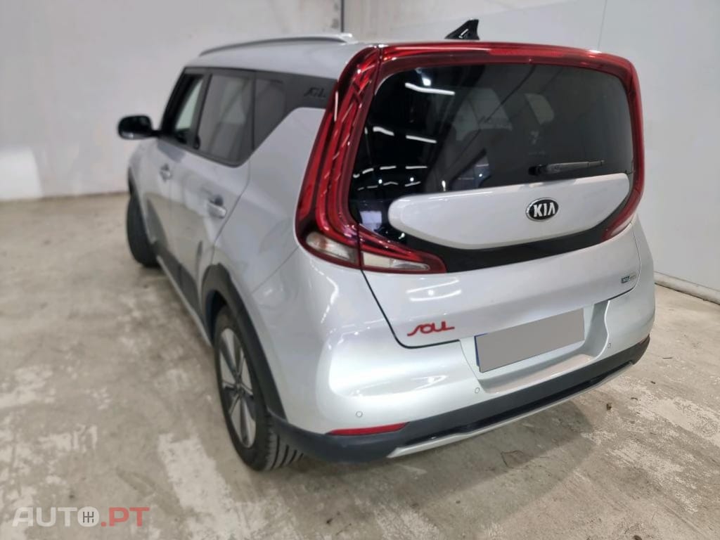 Kia Soul 64kWh