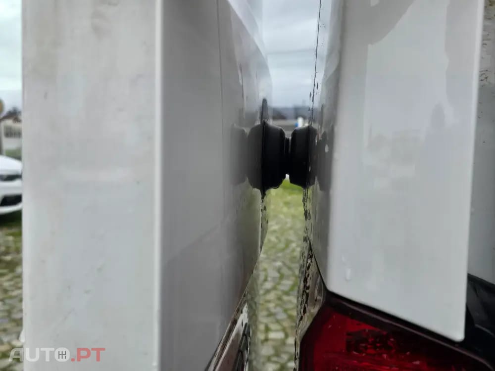 Volkswagen Crafter 35 2.0 TDI L3H3 Médio Tecto Alto