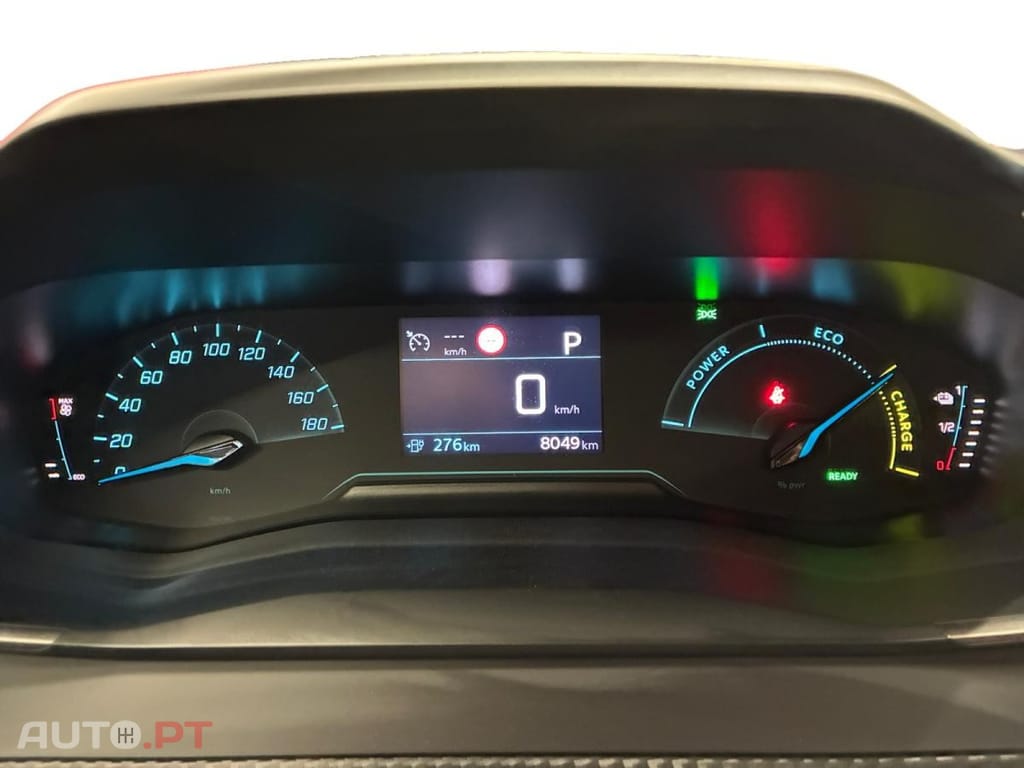 Peugeot E-208 50 kWh Style