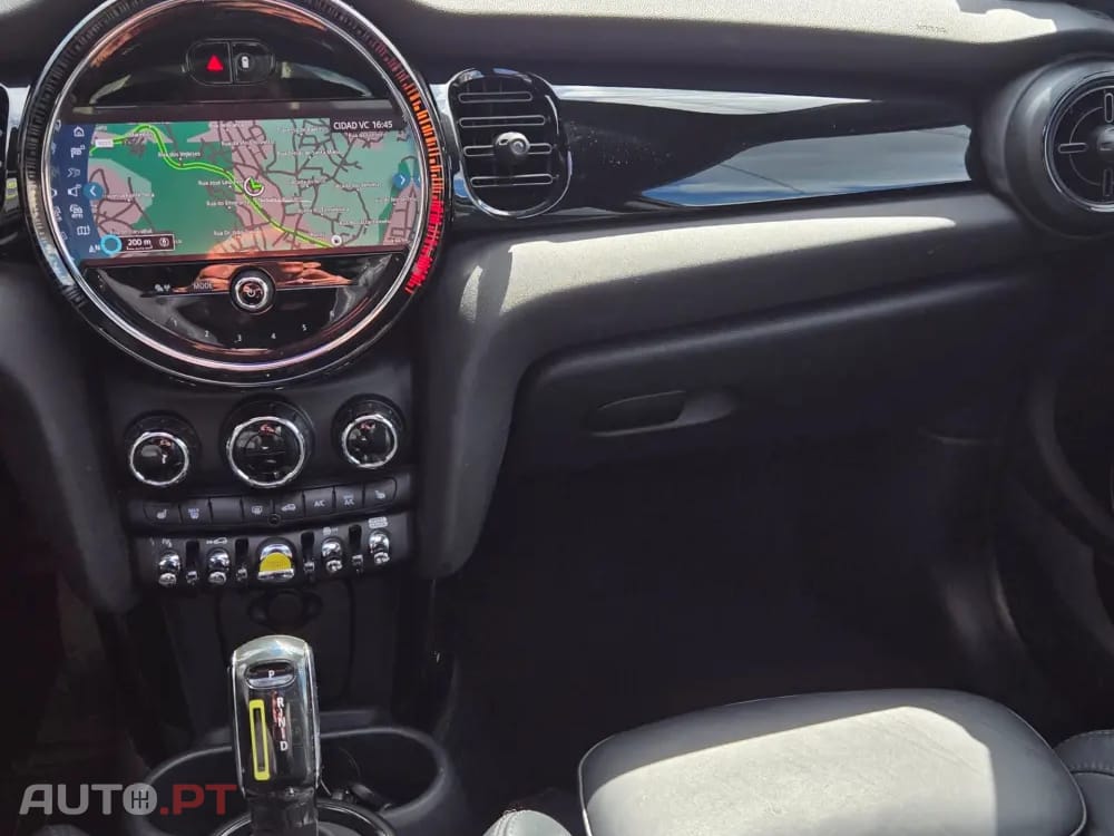 MINI Cooper Cooper SE Premium P. Resolute Edition