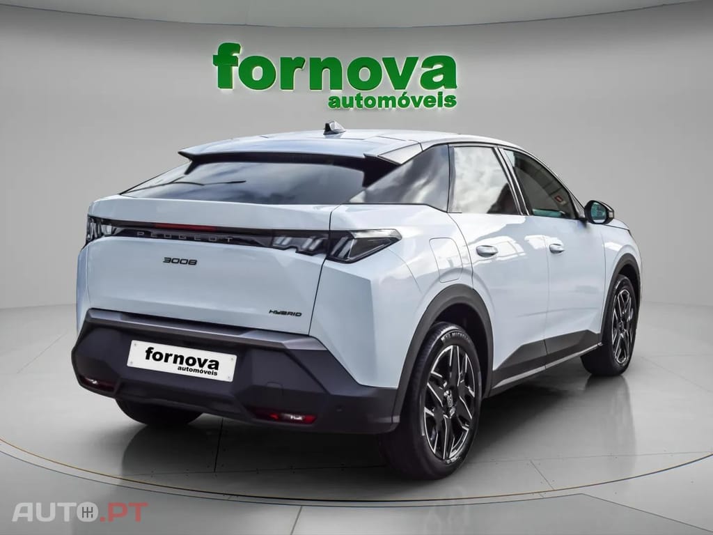 Peugeot 3008 1.2 Hybrid Allure e-DCS6