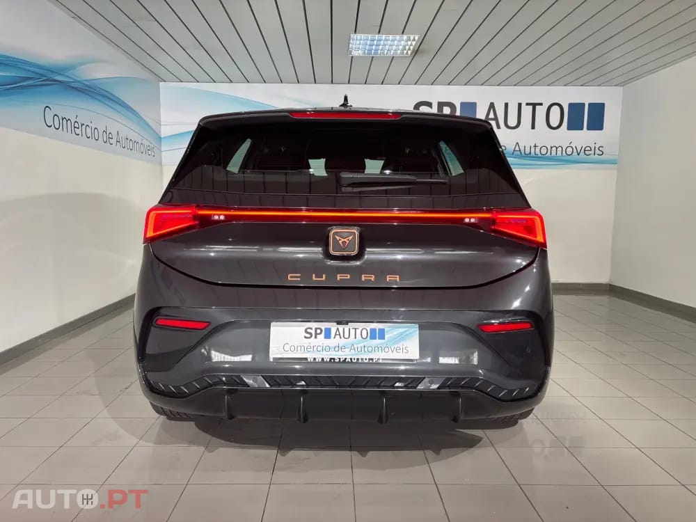 Cupra Born 59 kWh e-Boost
