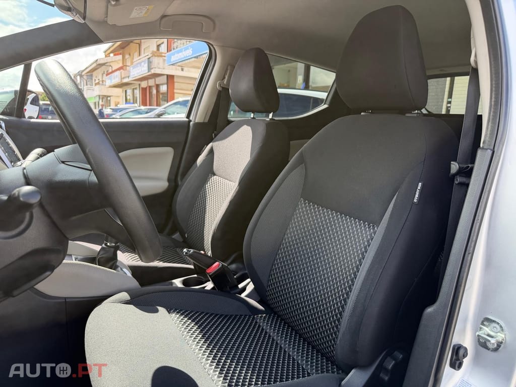 Nissan Micra 1.0 IG-T N-Connecta