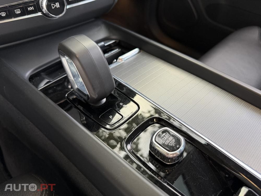 Volvo XC60 T8 Twin Engine AWD Geartronic Inscription