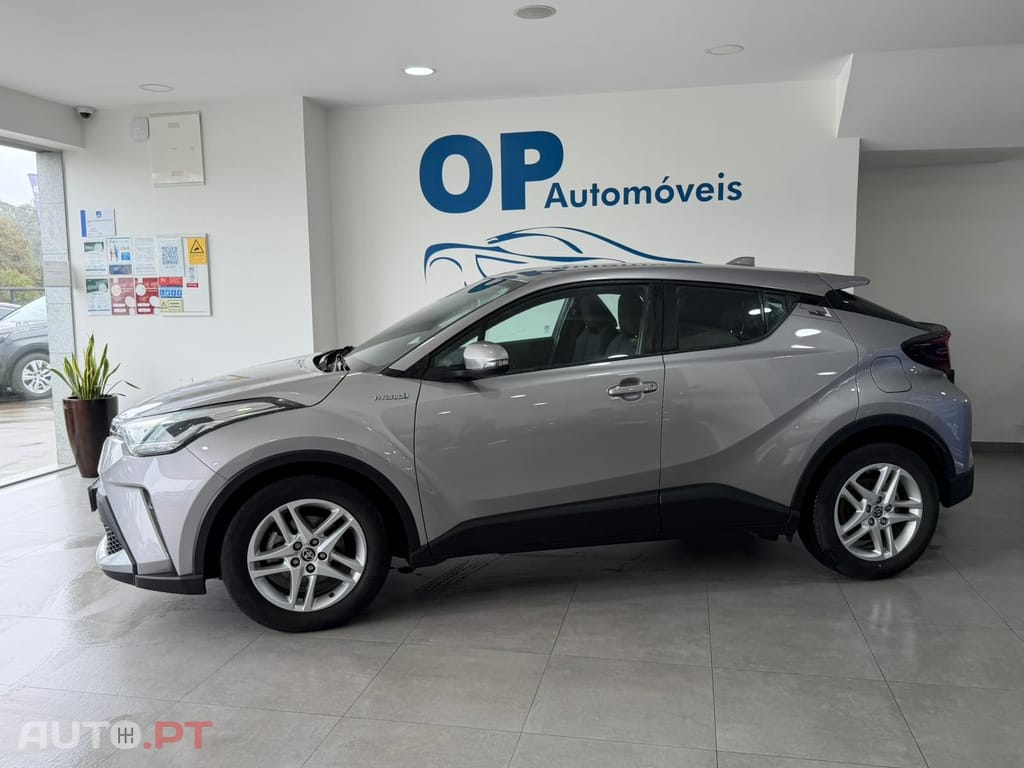 Toyota C-HR 1.8 Hybrid Exclusive