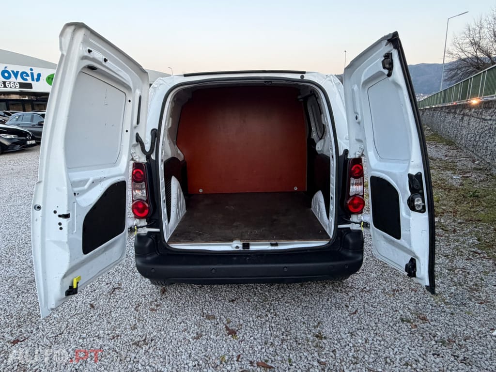 Citroen Berlingo 1.6 BlueHDI 3LUG c/ GPS