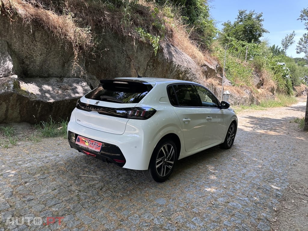 Peugeot 208 1.5 BlueHDi Allure Pack