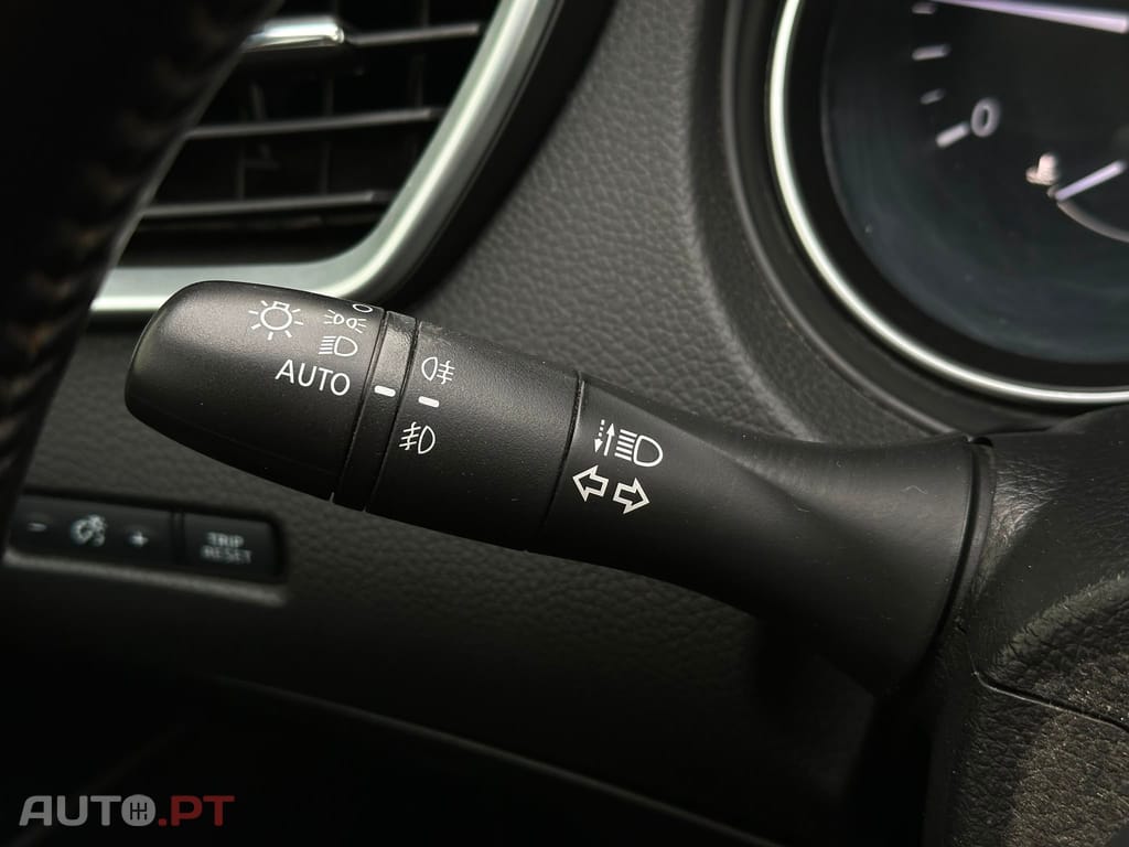 Nissan Qashqai 1.5 dCi N-Connecta J18