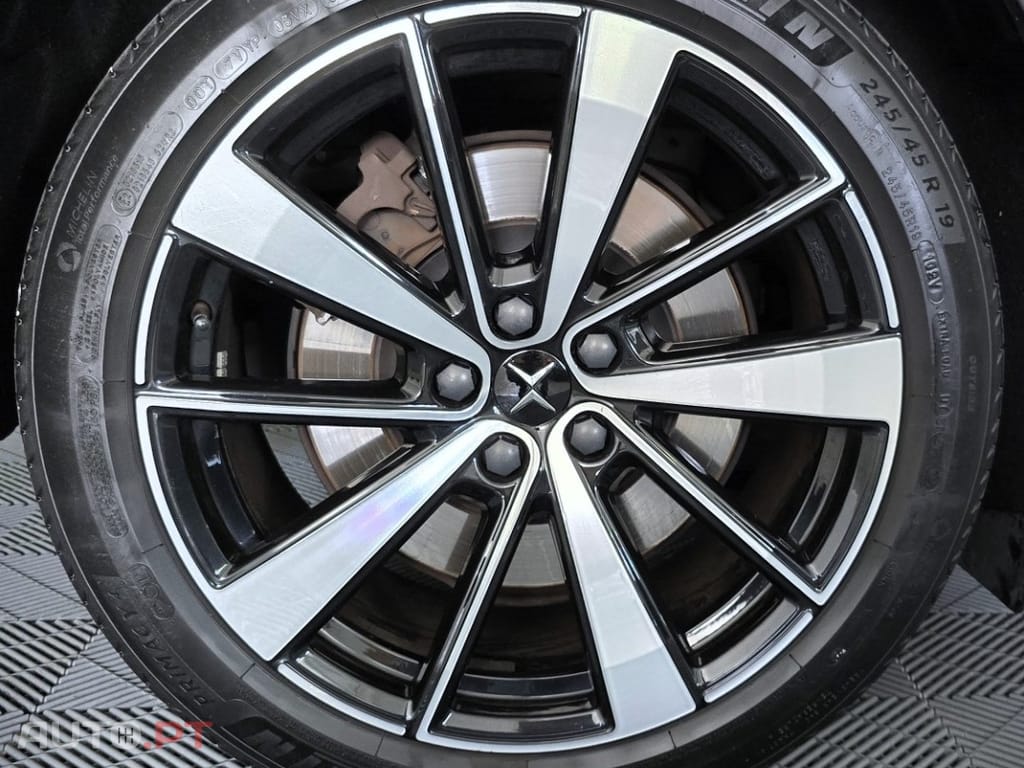 Polestar 2 Long Range 78 kWh AWD