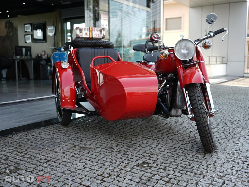 Ural Classic Sidecar