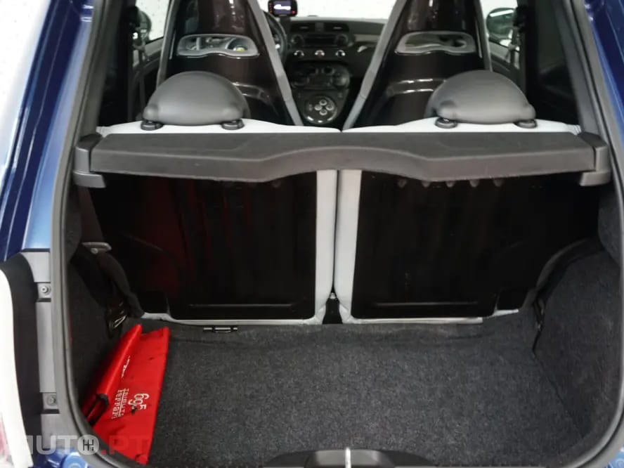 Abarth 695 Outro