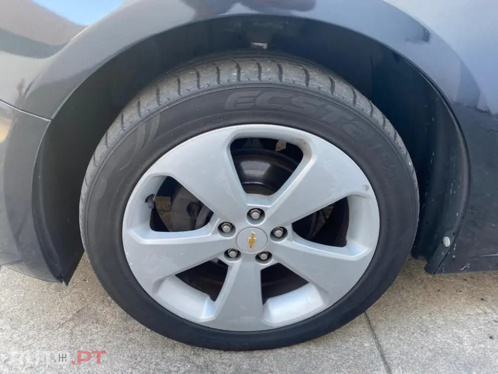 Chevrolet Cruze 1.6 LS