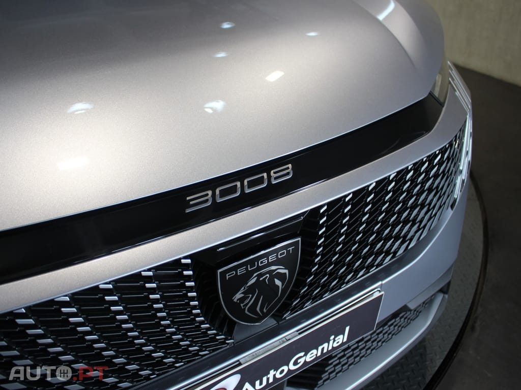 Peugeot 3008 1.2 Hybrid Allure e-DCS6