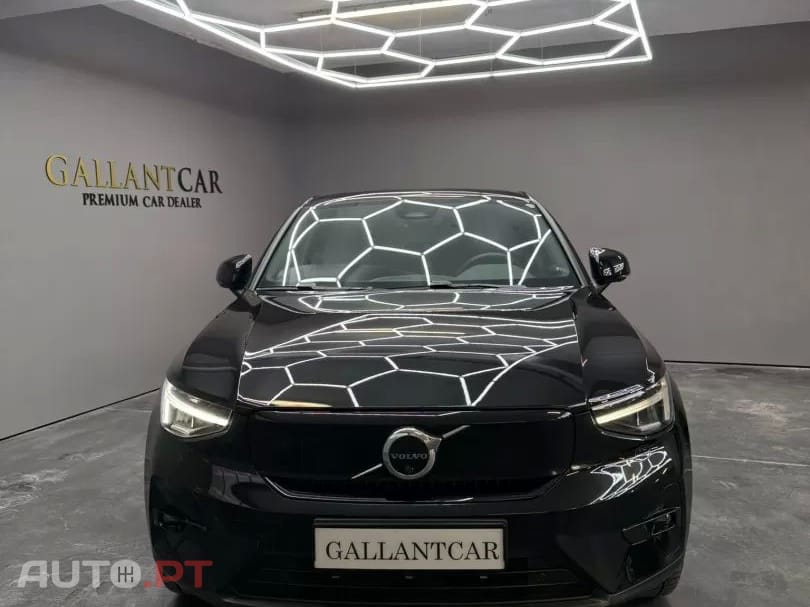 Volvo C40 69kwh recharge ultimate