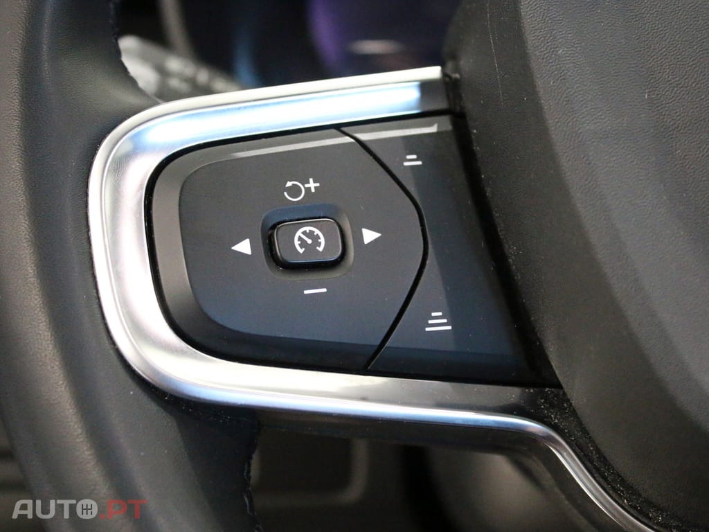 Volvo C40 Recharge Extended Range Core