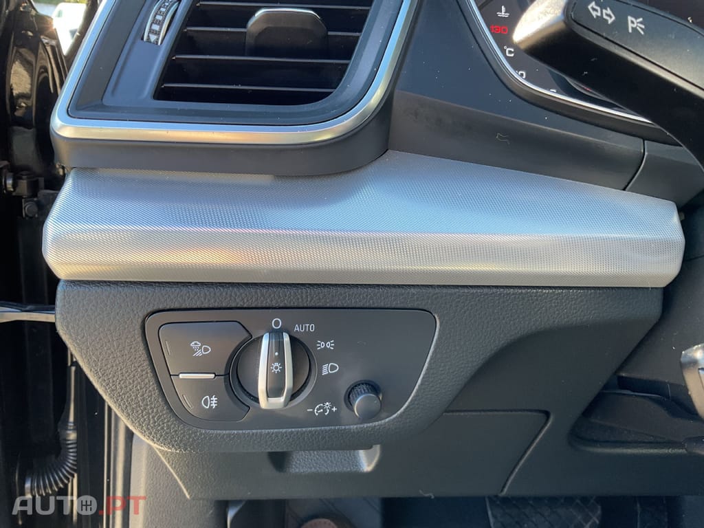 Audi Q5 40 TDI quattro S-line S-tronic