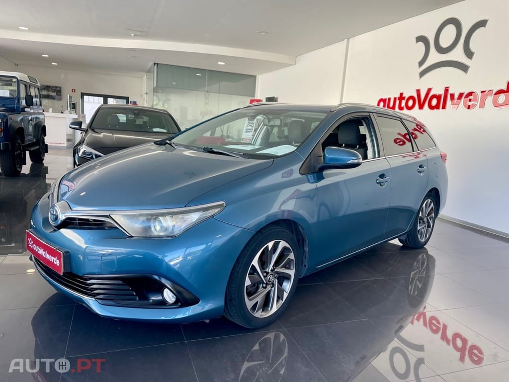Toyota Auris 1.8 HSD Comfort