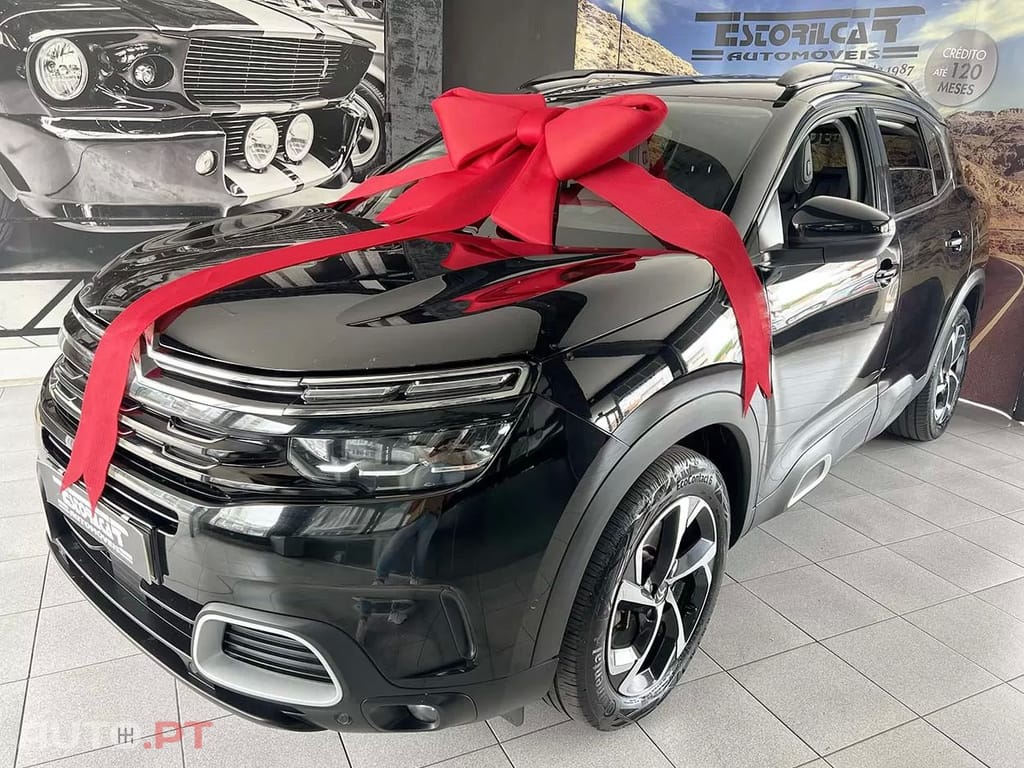Citroen C5 Aircross 225E HYBRID EAT8 SHINE