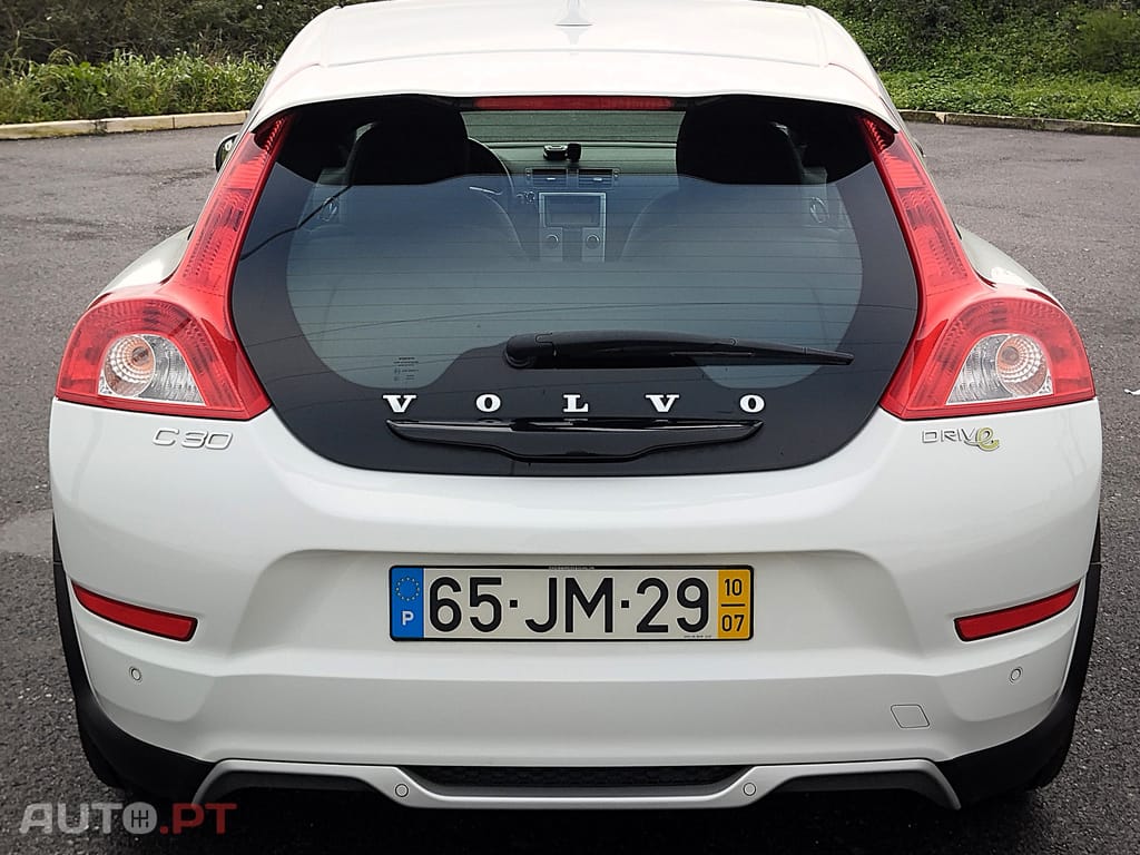 Volvo C30 1.6 D Drive 99g Momentum Start/Stop