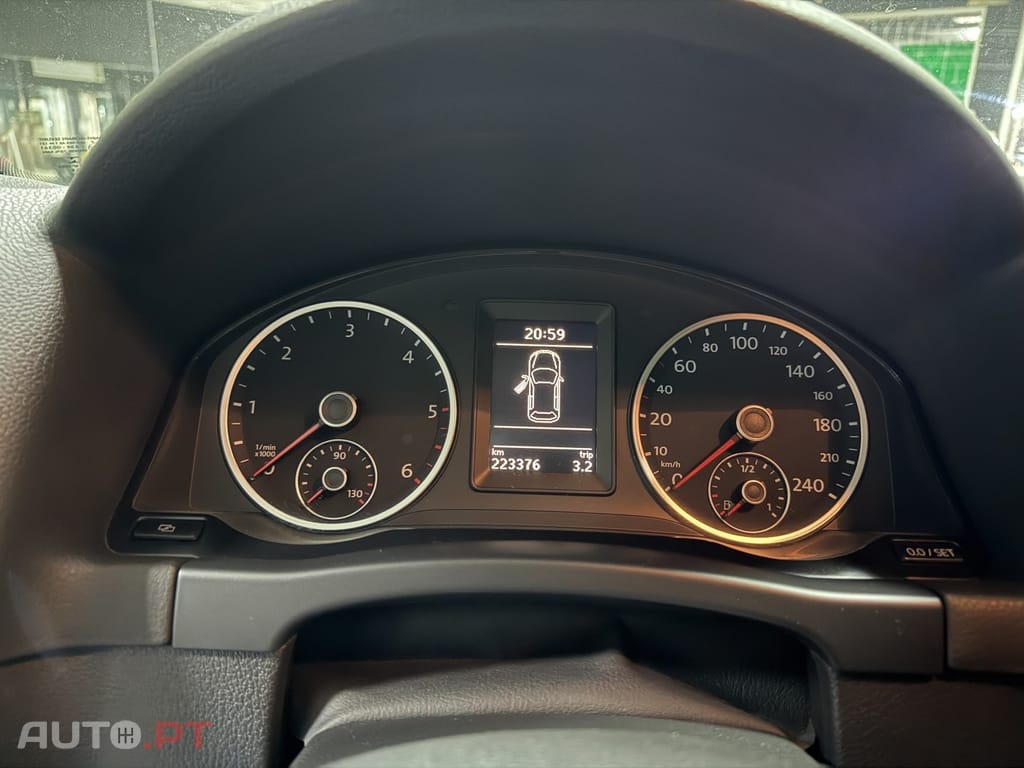 Volkswagen Tiguan 2.0 TDI Sport BlueMotion