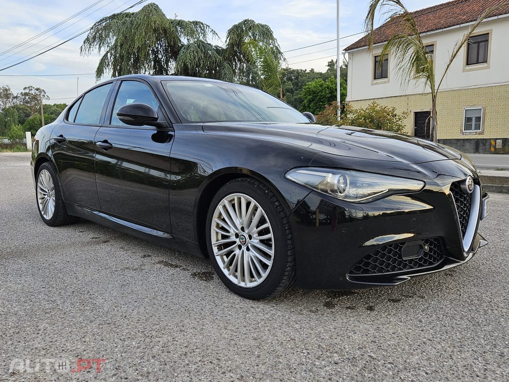 Alfa Romeo Giulia Super