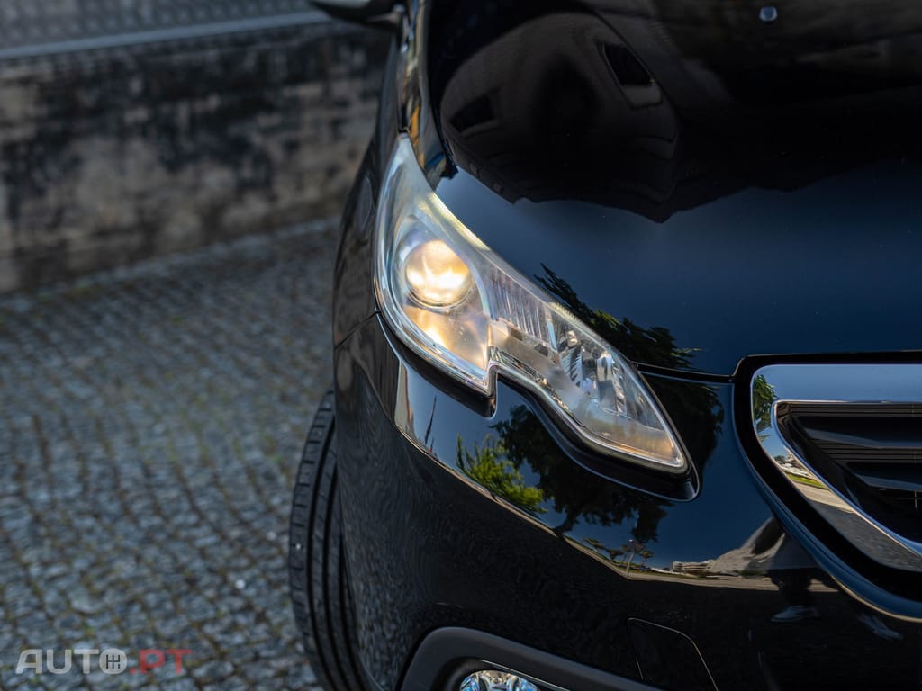 Peugeot 2008 1.2 PureTech Style