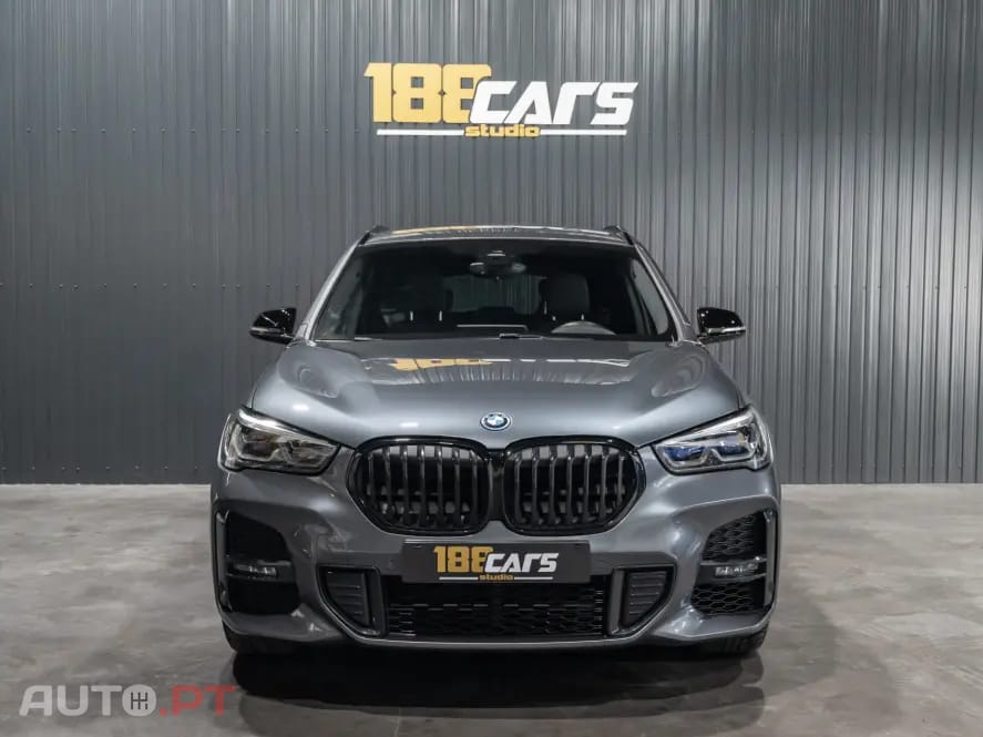 BMW X1 xDrive25e Pack Desportivo M