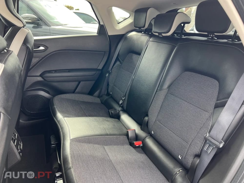 Renault Captur 1.0 TCe Exclusive