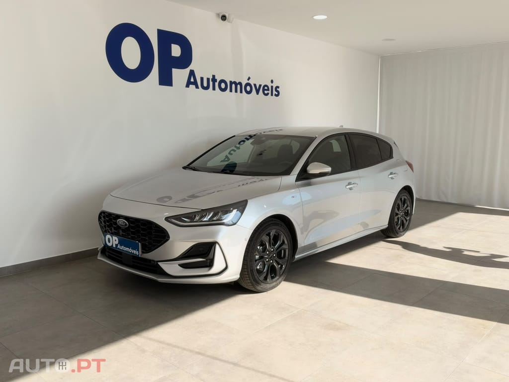 Ford Focus 1.0 EcoBoost MHEV ST-Line