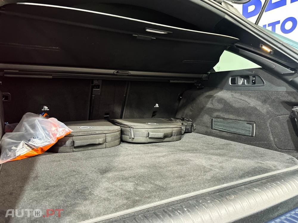 Mercedes-Benz E 300 de 4Matic 9G-TRONIC AMG Line