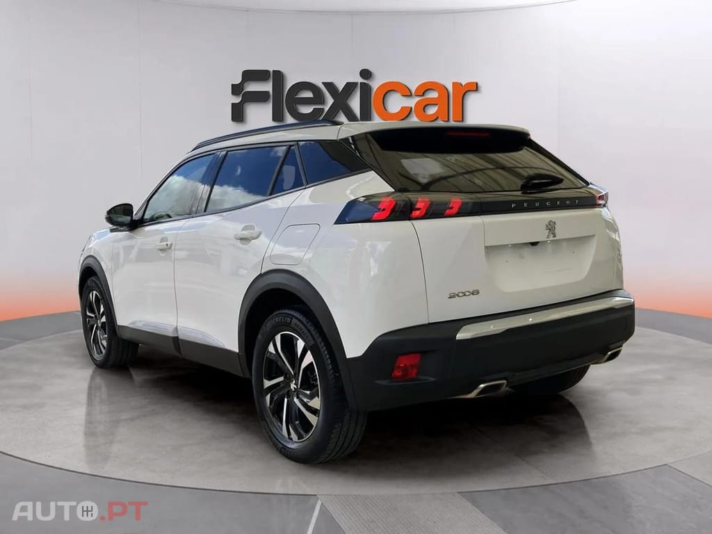 Peugeot 2008 1.2 PureTech Allure