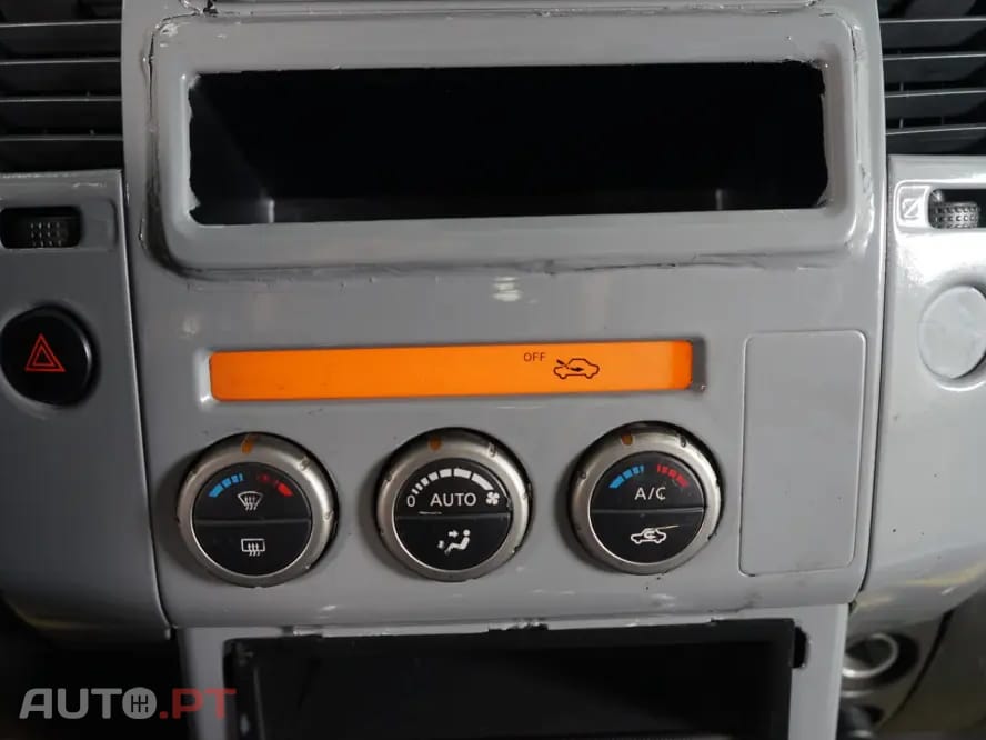 Nissan Navara 2.5 dCi CD SE C-Channel