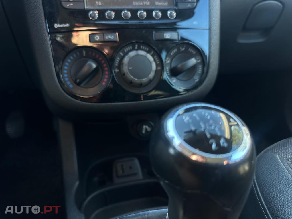 Opel Corsa 1.2 Enjoy S/S