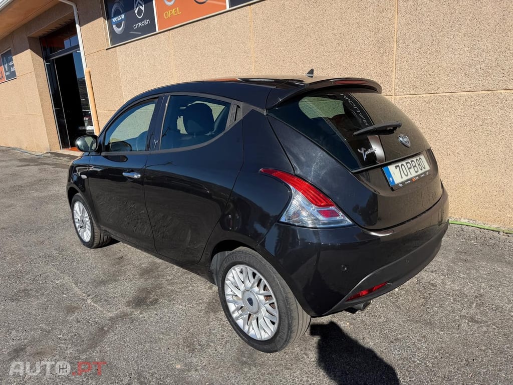 Lancia Ypsilon 0.9 TwinAir S&S Gold MTA