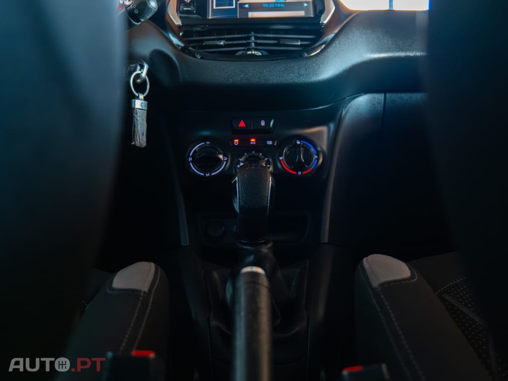 Peugeot 208 1.4 HDi Active