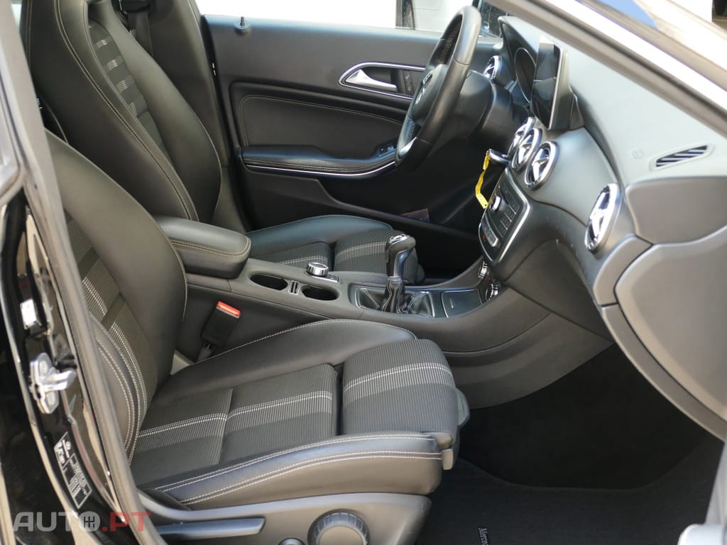 Mercedes-Benz CLA 180 d Shooting Brake Urban