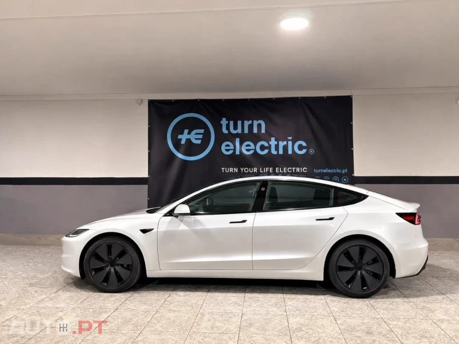 Tesla Model 3 Tração Traseira Premium