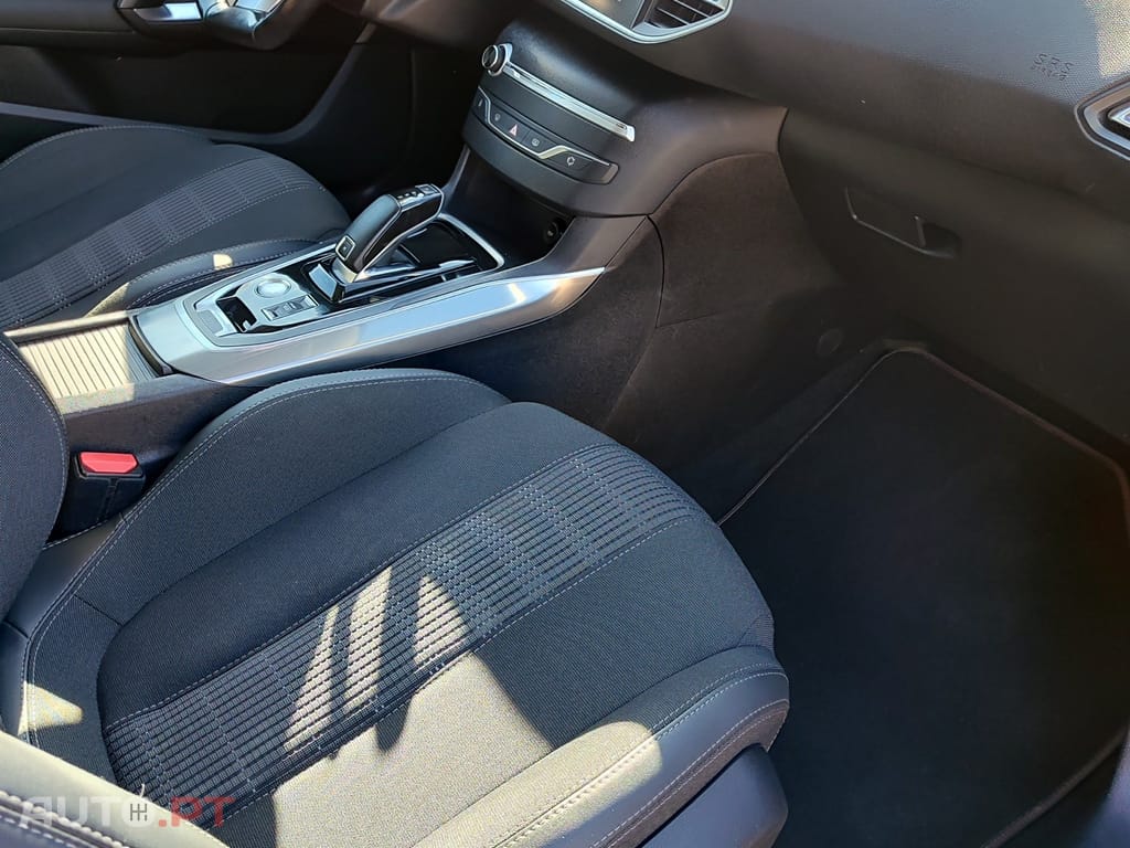 Peugeot 308 SW 1.2 Puretech
